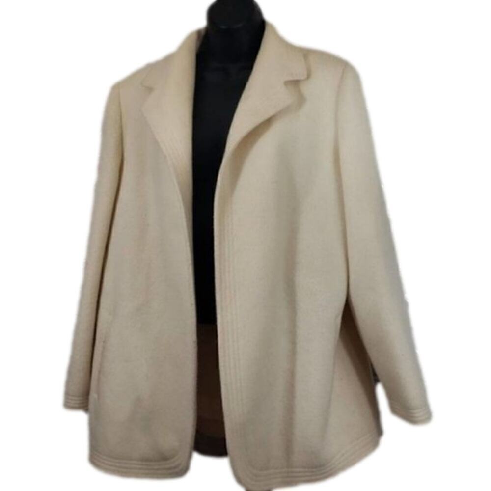 Alorna Vintage Off White Wool Coat.